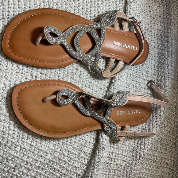 Gianni Bini sandals size 6.5 - Picture 5 of 5